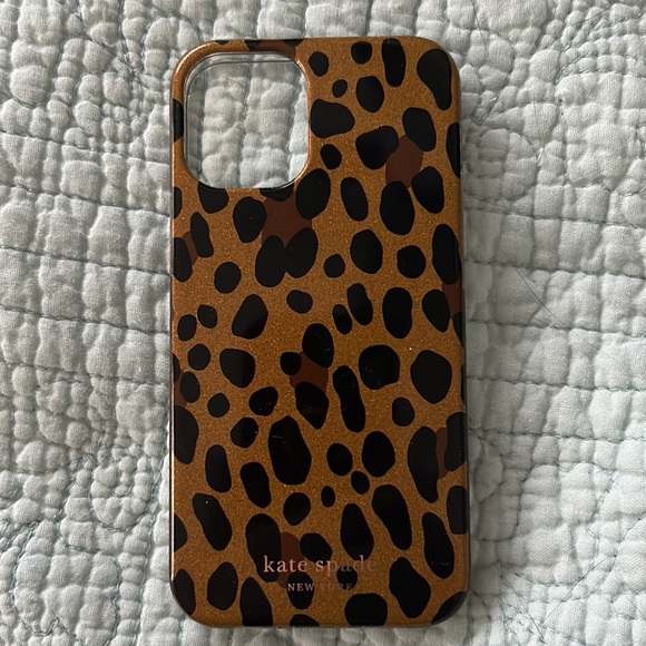 Kate spade new york Leopard iPhone 12 Mini Case - Picture 2 of 6